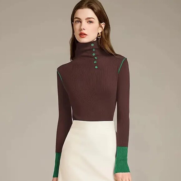 Avocado Contrast Turtleneck Top - Picture 2 of 3